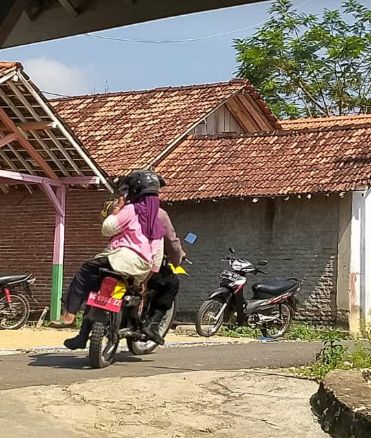 Penjemputan warga untuk berpartisipasi dalam kegiatan vaksin